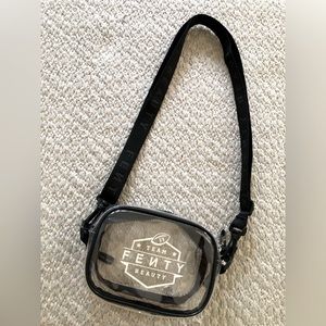 FENTY BEAUTY Stadium Crossbody